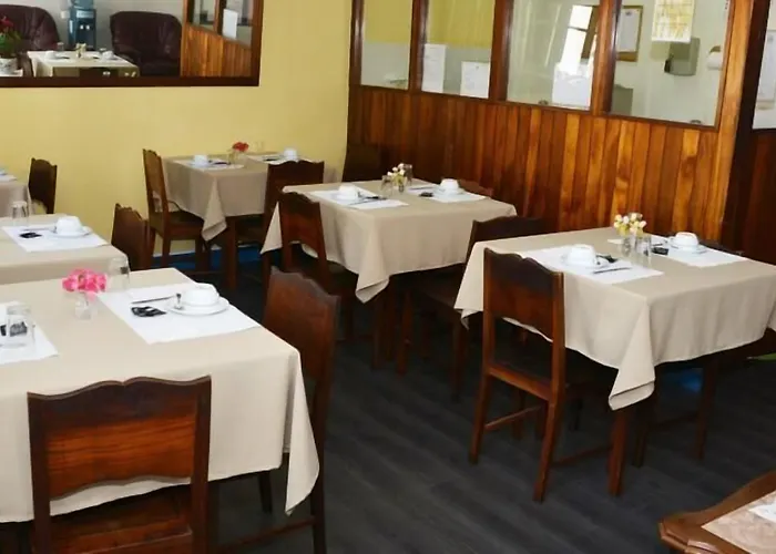 Vendégház Pensao Astoria