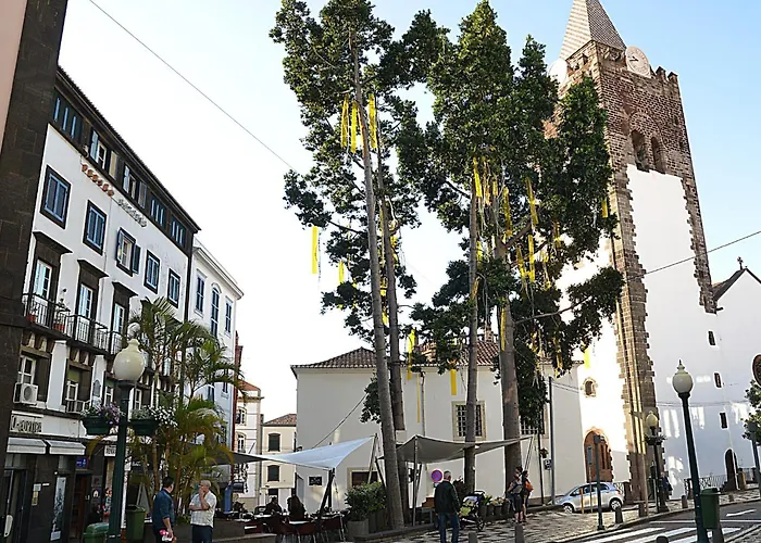 Pensao Astoria 3* Funchal (Madeira)